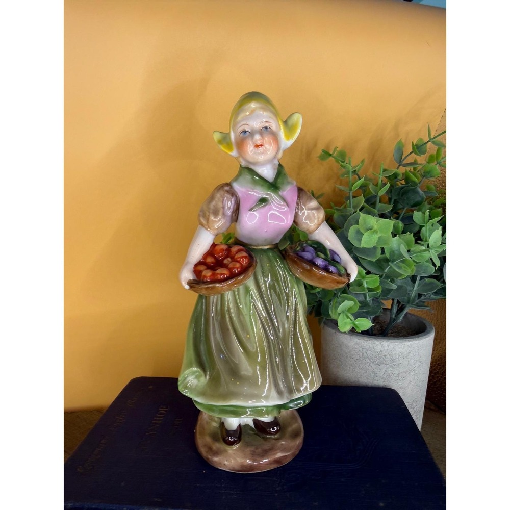 Vintage Ardalt Japan Lenwile China Verithin Dutch Girl Figurine 6571